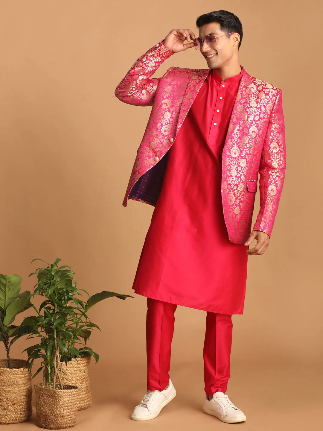 VASTRAMAY Men's Pink Jacquard Blazer With Solid Kurta And Pant Style Pyjama Set