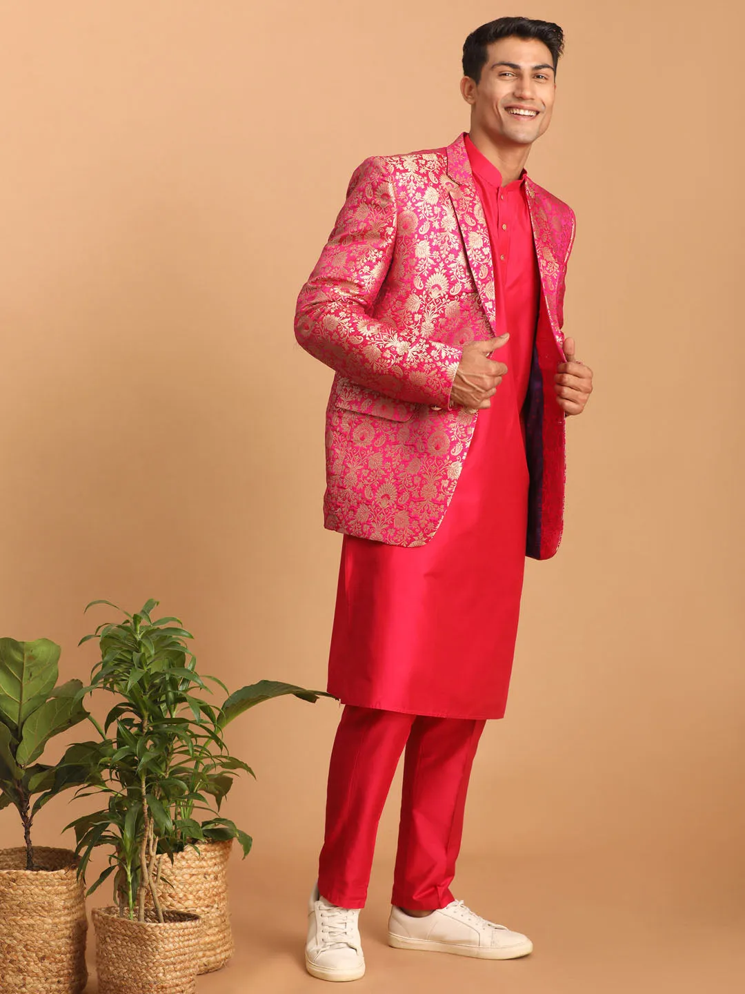 VASTRAMAY Men's Pink Jacquard Blazer With Solid Kurta And Pant Style Pyjama Set