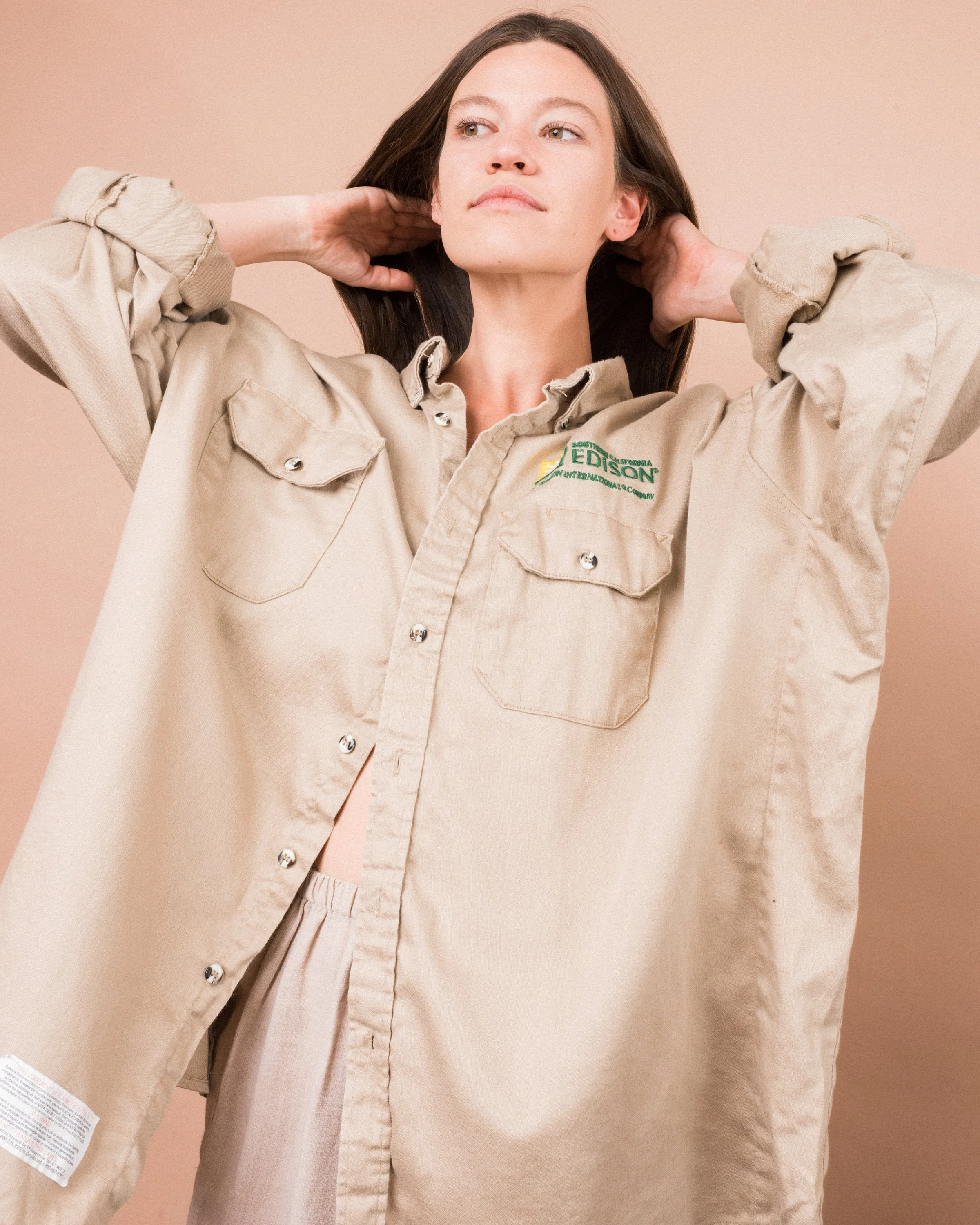 Vintage Oversized Beige Button Up (S-L)