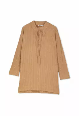 Wave Textured Knitted Solid Blouse