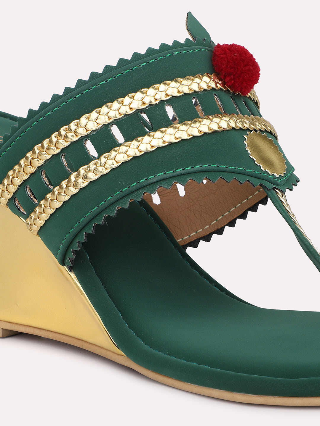 Women Green & Gold-Toned Textured One Toe Kolhapuri Wedge Heels